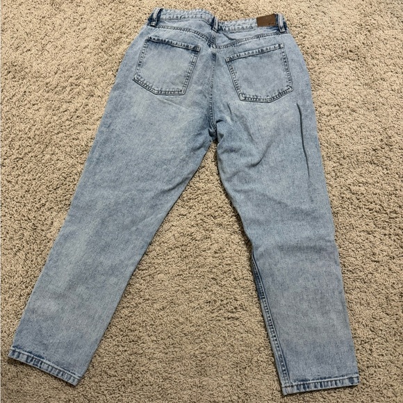 SOLD * AEROPOSTALE Mom Jeans - Picture 7 of 8